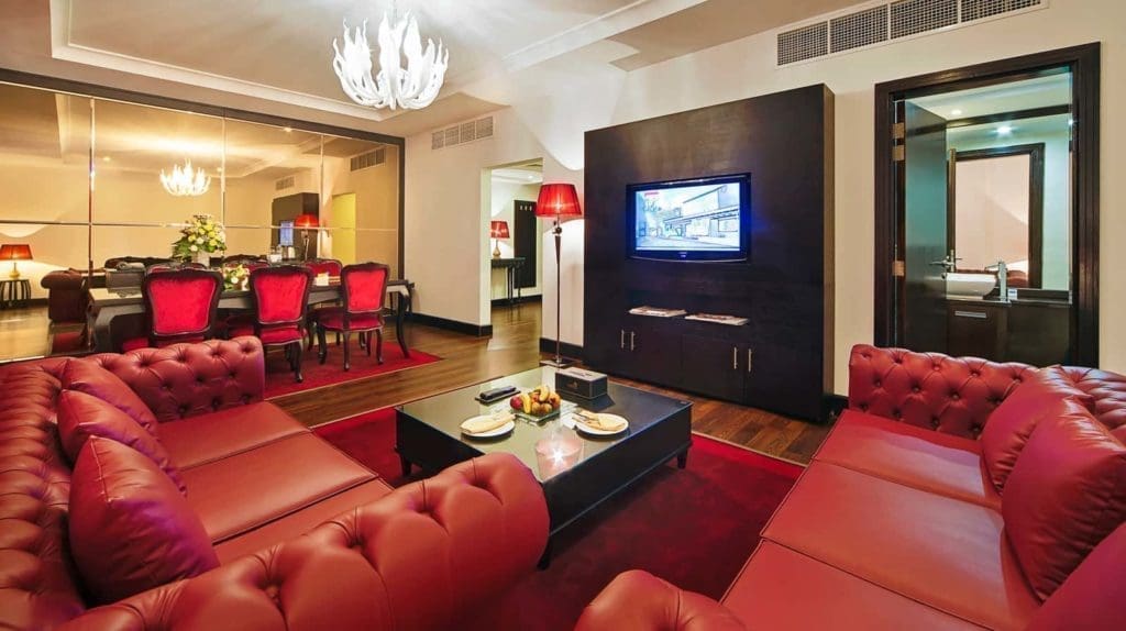 Mangrove Hotel Suite