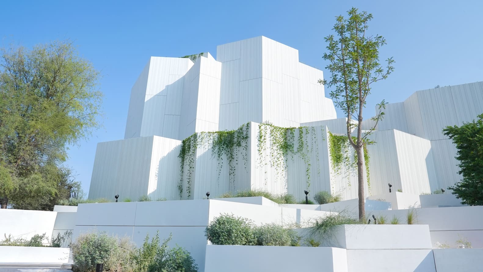 From Ras Al Khaimah’s Mountains to Ancient Worlds: A Family Day Trip to the Natural History Museum